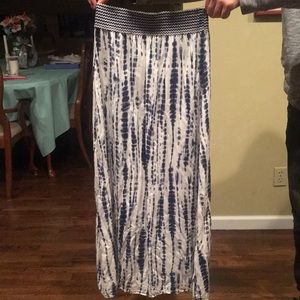Maxi skirt